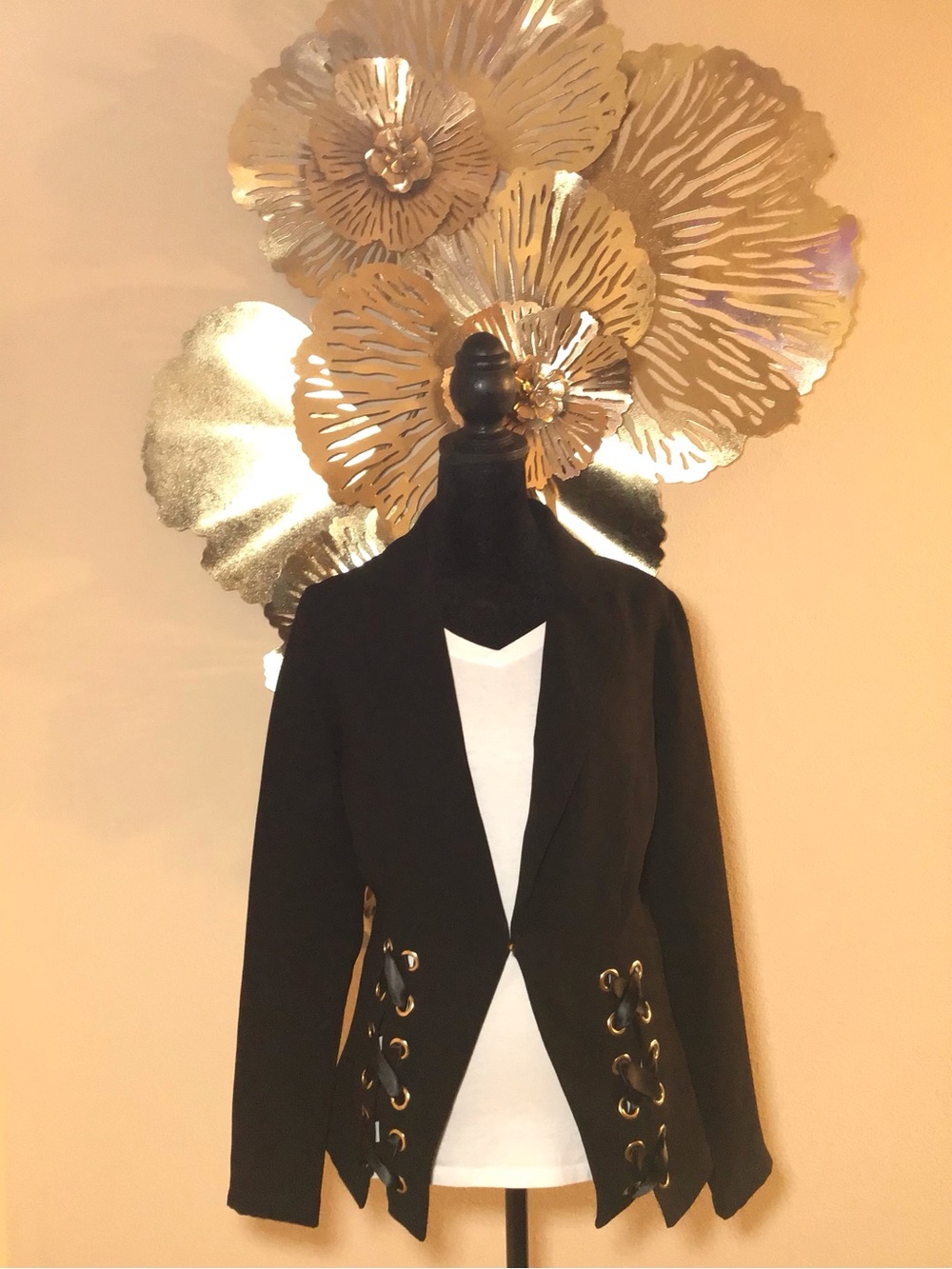 SHOE DAZZLE Black Women’s Lace-Up Gold Eyelet Blazer Size S